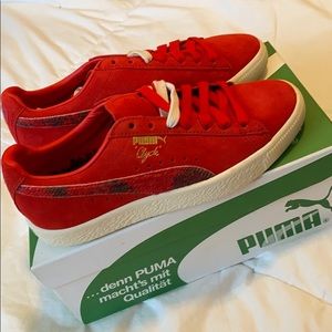 Sold Out Clyde x Packer Shoes